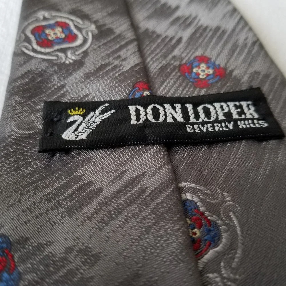 VTG Don Loper Tie Silver Gray Titanium Metal Color